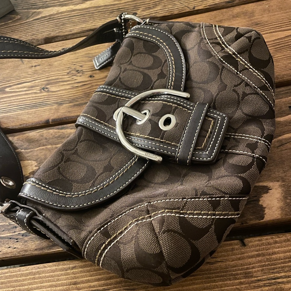 Beautiful chocolate brown COACH purse in mint condition